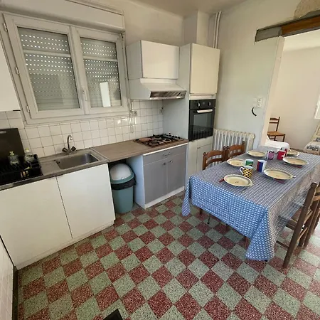 Entre Vitre, Laval , Chateau-gontier * Cossé-le-Vivien